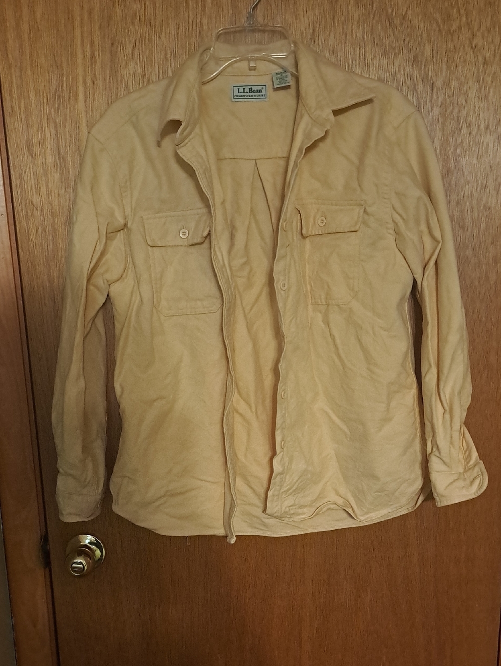 L.L. Bean Womend Yellow Flannel Collared Button Up Medium